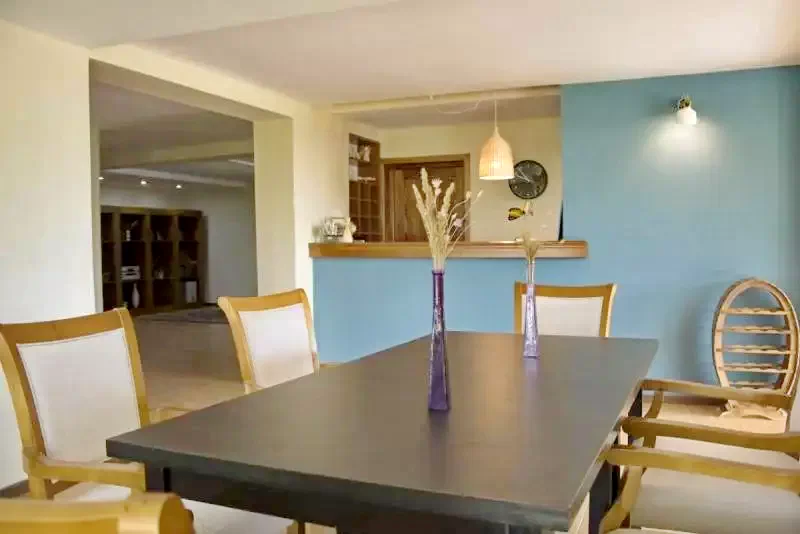  Szállás | Motel (K1303-4) A kép szerzői jogvédelem alatt állhat. Javasolt a kapcsolatfelvétel a jog tulajdonossal.