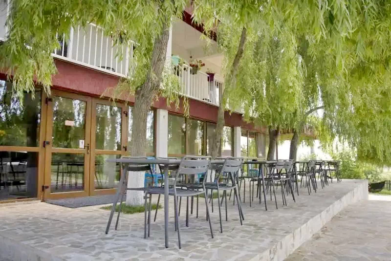  Szállás | Motel (K1303-5) A kép szerzői jogvédelem alatt állhat. Javasolt a kapcsolatfelvétel a jog tulajdonossal.