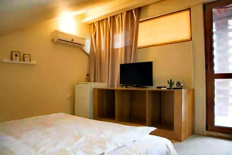  Szállás | Motel (K1303-37) A kép szerzői jogvédelem alatt állhat. Javasolt a kapcsolatfelvétel a jog tulajdonossal.