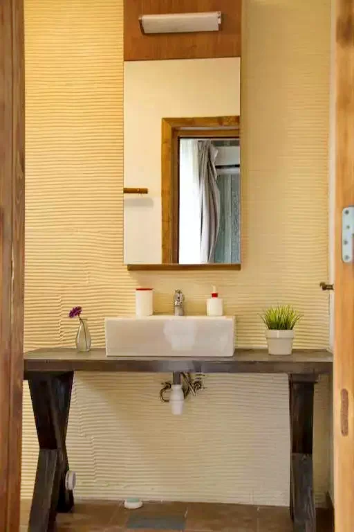 Băltenii de Sus Cazare | Motel (K1303-42) Imaginea poate fi supusă drepturilor de autor. Se recomandă contactarea titularului drepturilor.