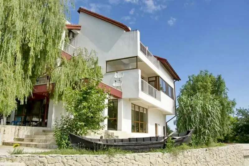 Băltenii de Sus Szállás | Turisztikai panzió (K1303-59) A kép szerzői jogvédelem alatt állhat. Javasolt a kapcsolatfelvétel a jog tulajdonossal.