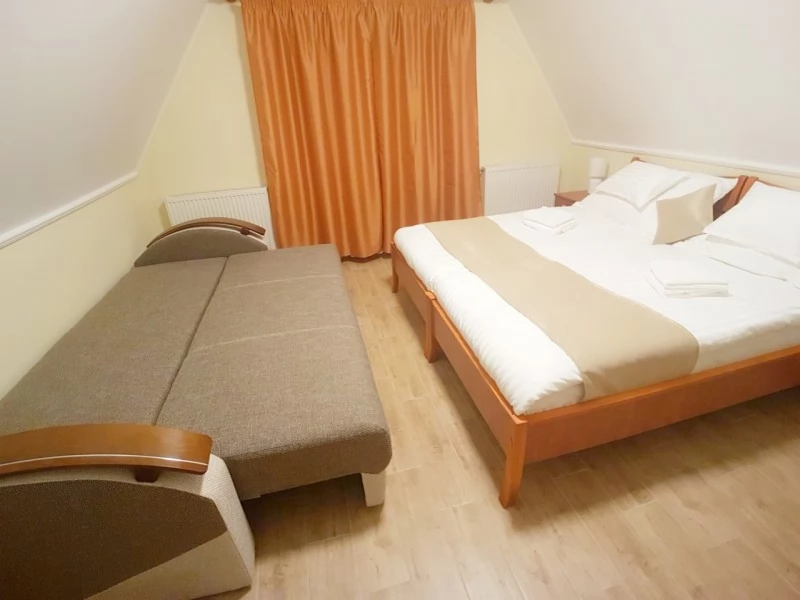 Hajdúszoboszló Szállás | Kemping / turistapihenő (K0903-30) A kép szerzői jogvédelem alatt állhat. Javasolt a kapcsolatfelvétel a jog tulajdonossal.