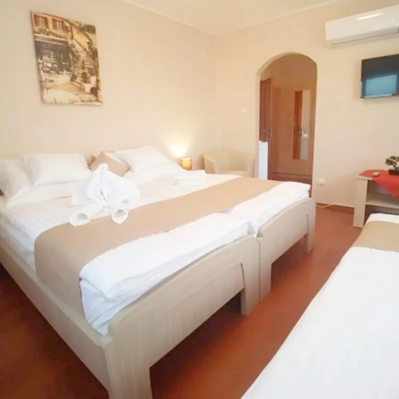 Hajdúszoboszló Szállás | Kemping / turistapihenő (K0903-61) A kép szerzői jogvédelem alatt állhat. Javasolt a kapcsolatfelvétel a jog tulajdonossal.