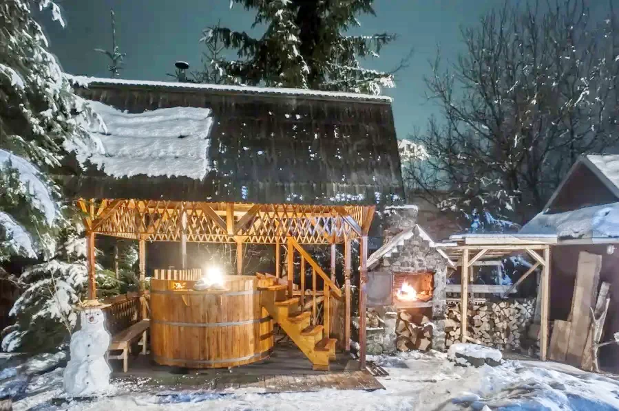 Szállás Izvoare - Casa la Cheie Balázs Matild|Ivó - Balázs Matild Kulcsosház. A kép szerzői jogvédelem alatt állhat. Javasolt a kapcsolatfelvétel a jog tulajdonossal.