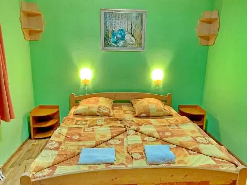 Zetea Cazare | Sat de vacanță (K0214-17) Imaginea poate fi supusă drepturilor de autor. Se recomandă contactarea titularului drepturilor.