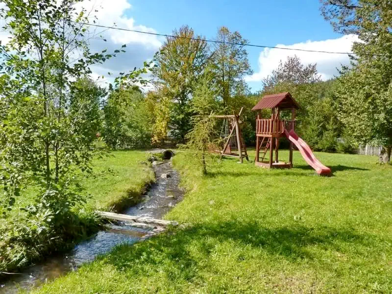 Szállás Izvoare - Casa la cheie Ilyés Katalin | Ivó - Ilyés Katalin Kulcsosház. A kép szerzői jogvédelem alatt állhat. Javasolt a kapcsolatfelvétel a jog tulajdonossal.