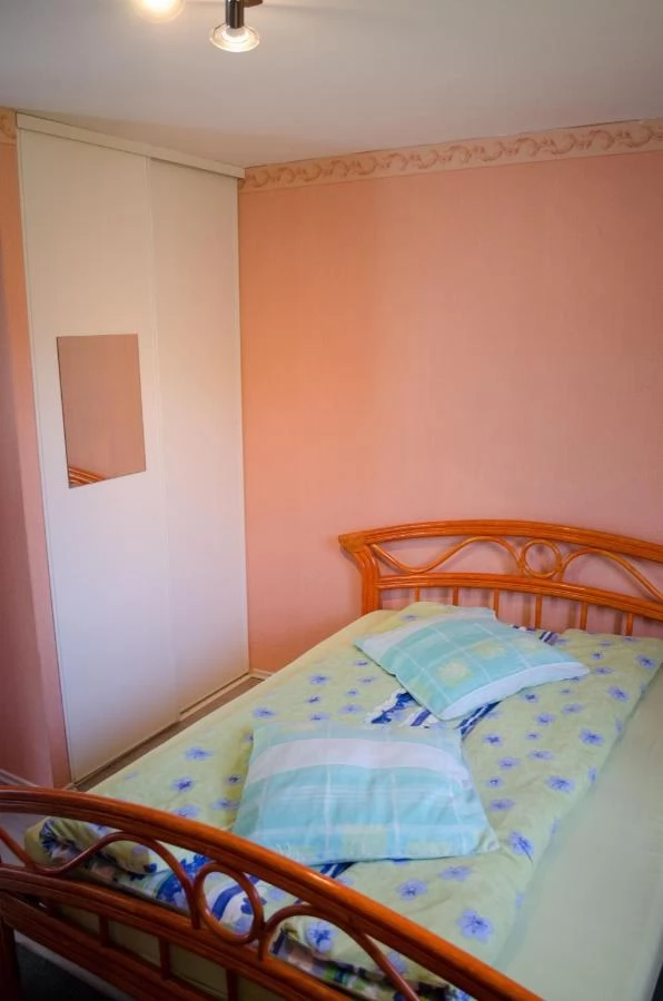 Tarkő Szállás | Kemping / turistapihenő (K0693-17) A kép szerzői jogvédelem alatt állhat. Javasolt a kapcsolatfelvétel a jog tulajdonossal.