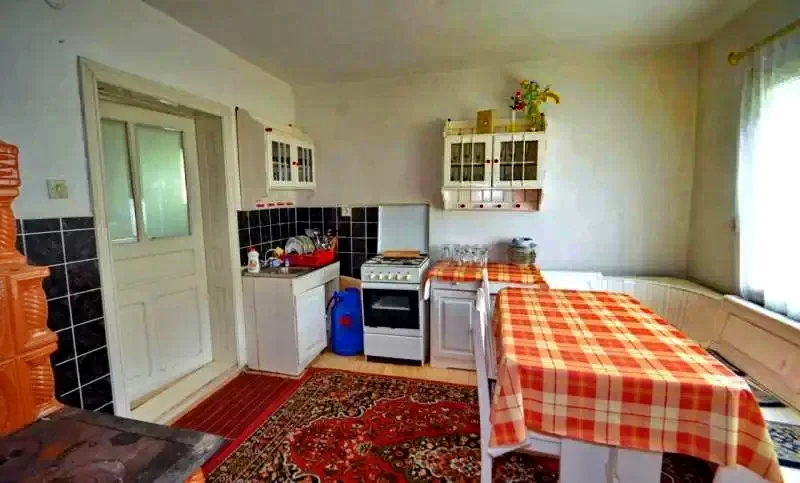 Horea Cazare | Sat de vacanță (K0561-3) Imaginea poate fi supusă drepturilor de autor. Se recomandă contactarea titularului drepturilor.