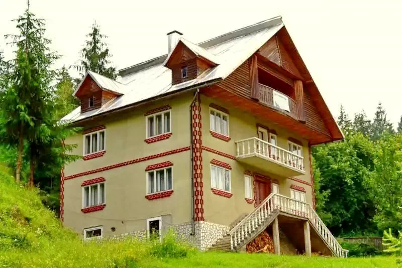 Horea Cazare | Sat de vacanță (K0561-8) Imaginea poate fi supusă drepturilor de autor. Se recomandă contactarea titularului drepturilor.