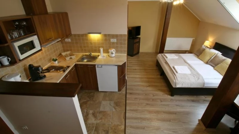 Jula Cazare | Apartament (K0018-34) Imaginea poate fi supusă drepturilor de autor. Se recomandă contactarea titularului drepturilor.