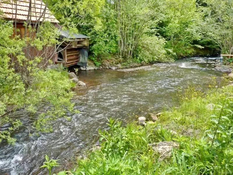 Libán Szállás | Kulcsosház (K1218-8) A kép szerzői jogvédelem alatt állhat. Javasolt a kapcsolatfelvétel a jog tulajdonossal.