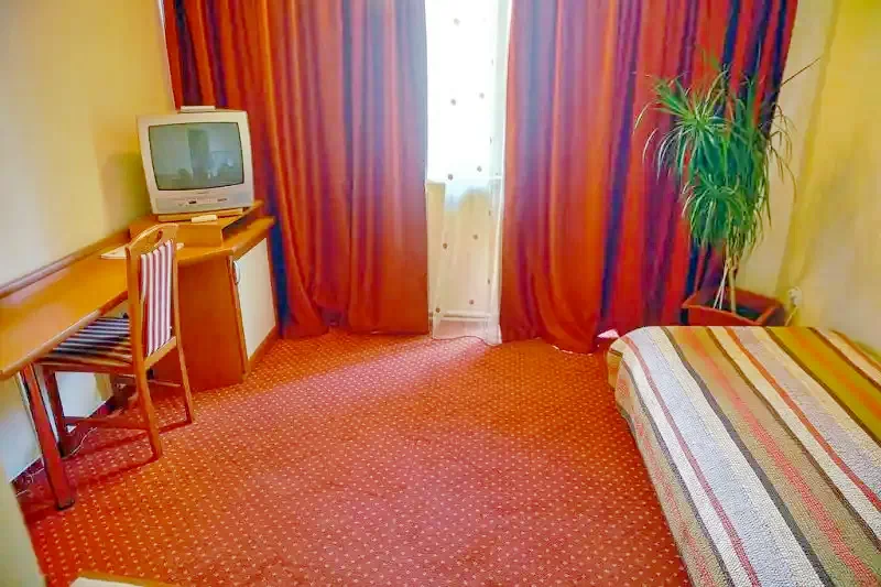 Hunedoara Cazare | Hotel*** (K0736-21) Imaginea poate fi supusă drepturilor de autor. Se recomandă contactarea titularului drepturilor.