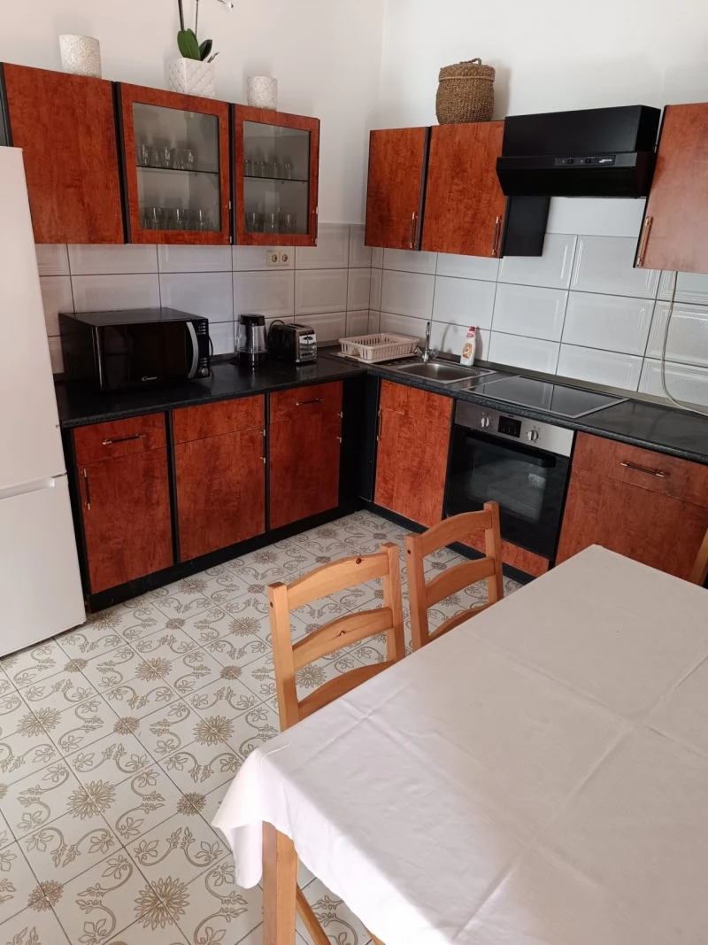 Hajdúszoboszló Szállás | Üdülőfalu (K0587-4) A kép szerzői jogvédelem alatt állhat. Javasolt a kapcsolatfelvétel a jog tulajdonossal.