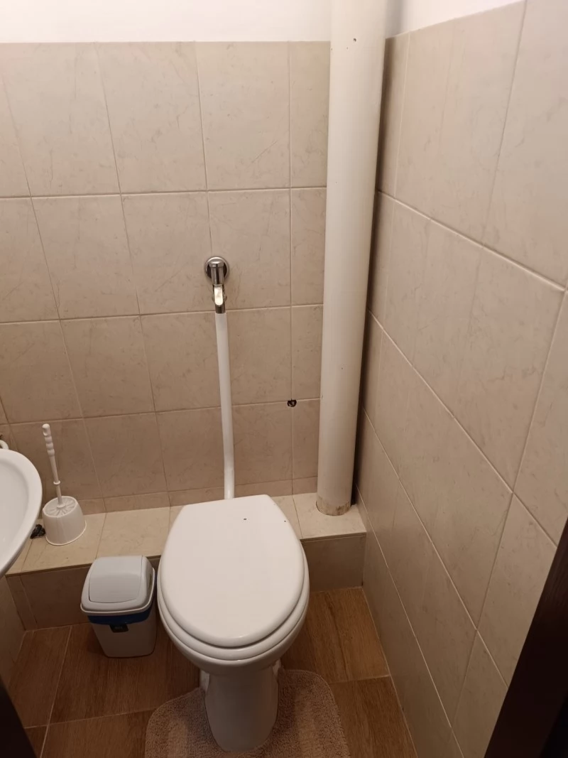  Cazare | Sat de vacanță (K0587-6) Imaginea poate fi supusă drepturilor de autor. Se recomandă contactarea titularului drepturilor.