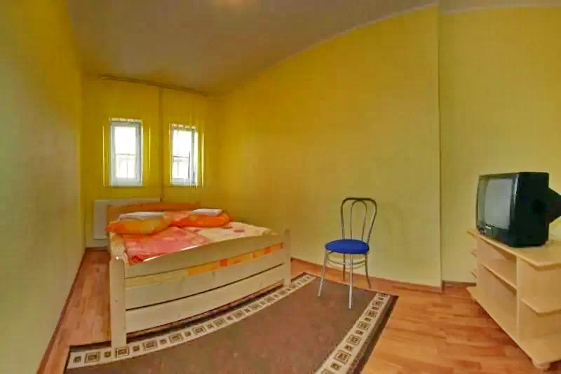 Odorheiu Secuiesc Cazare | Hotel** (K1358-28) Imaginea poate fi supusă drepturilor de autor. Se recomandă contactarea titularului drepturilor.