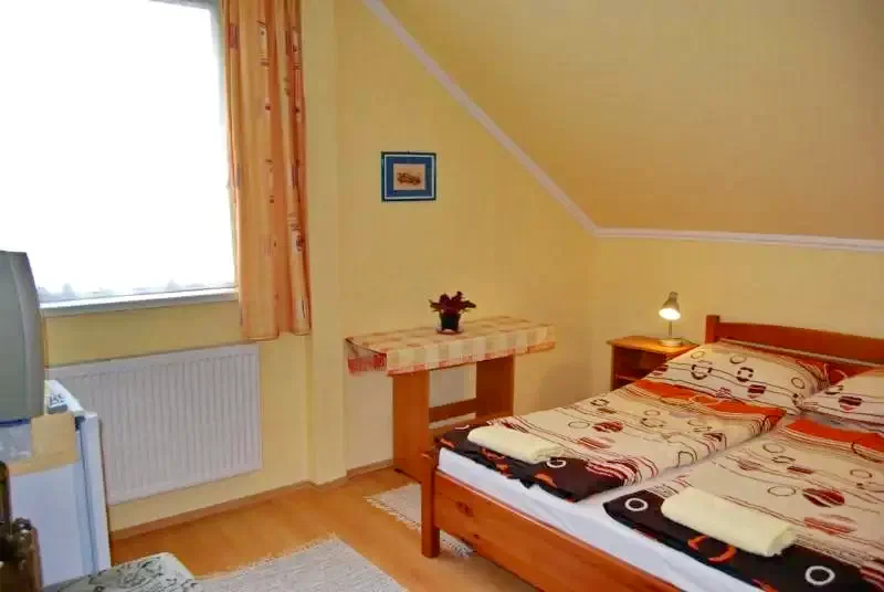 Mișcolț Cazare | Hotel**** (K0560-7) Imaginea poate fi supusă drepturilor de autor. Se recomandă contactarea titularului drepturilor.