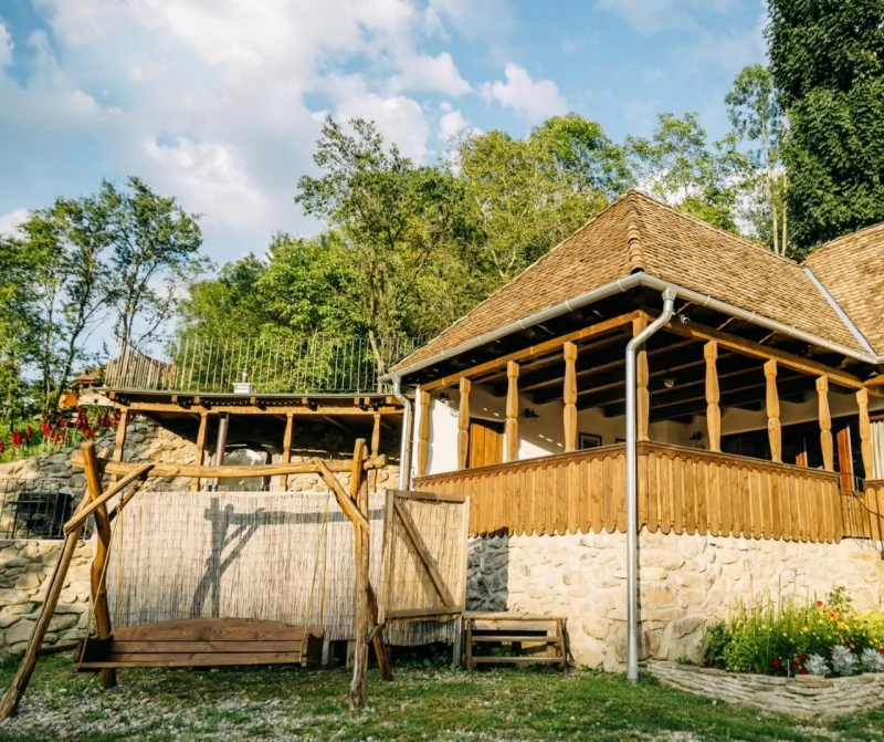 Siklód Szállás | Vendégház (K1495-37) A kép szerzői jogvédelem alatt állhat. Javasolt a kapcsolatfelvétel a jog tulajdonossal.