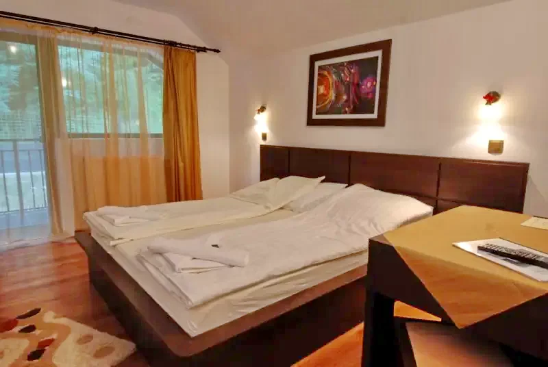 Herkulesfürdő Szállás | Motel (K0896-20) A kép szerzői jogvédelem alatt állhat. Javasolt a kapcsolatfelvétel a jog tulajdonossal.