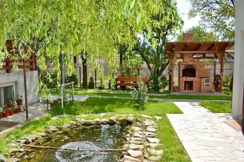 Borșa Cazare | Sat de vacanță (K0986-1) Imaginea poate fi supusă drepturilor de autor. Se recomandă contactarea titularului drepturilor.