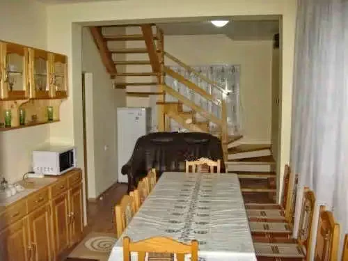 Borsa Szállás | Üdülőfalu (K0986-2) A kép szerzői jogvédelem alatt állhat. Javasolt a kapcsolatfelvétel a jog tulajdonossal.