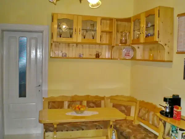 Borșa Cazare | Sat de vacanță (K0986-13) Imaginea poate fi supusă drepturilor de autor. Se recomandă contactarea titularului drepturilor.