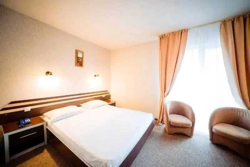 Băile Herculane Cazare | Hotel*** (K0820-37) Imaginea poate fi supusă drepturilor de autor. Se recomandă contactarea titularului drepturilor.