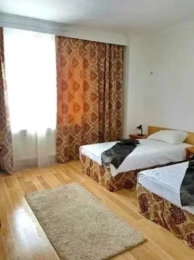 Alba Iulia Cazare | Hostel (K1182-16) Imaginea poate fi supusă drepturilor de autor. Se recomandă contactarea titularului drepturilor.