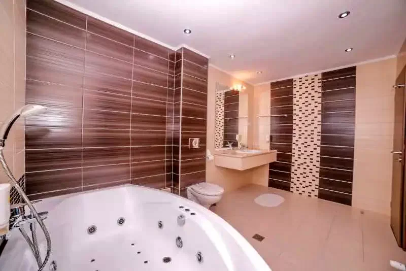 Herkulesfürdő Szállás | Motel (K0880-21) A kép szerzői jogvédelem alatt állhat. Javasolt a kapcsolatfelvétel a jog tulajdonossal.