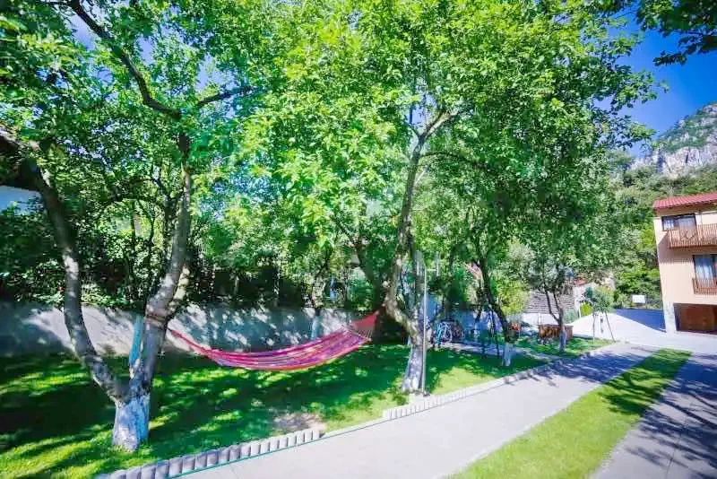 Băile Herculane Cazare | Motel (K0880-37) Imaginea poate fi supusă drepturilor de autor. Se recomandă contactarea titularului drepturilor.