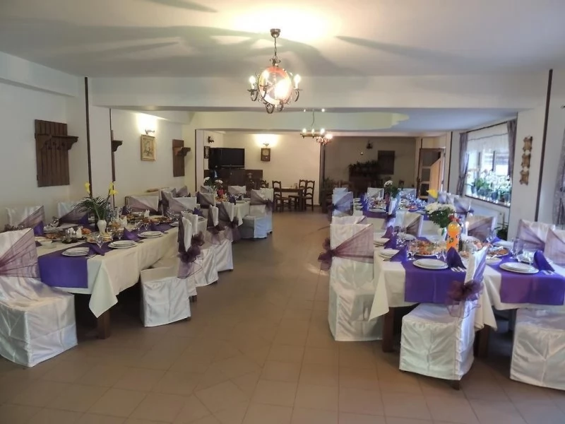 Albac Cazare | Motel (K0728-14) Imaginea poate fi supusă drepturilor de autor. Se recomandă contactarea titularului drepturilor.