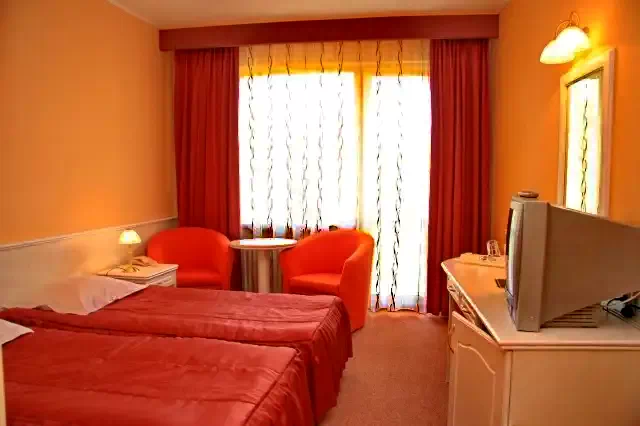 Sovata Cazare | Hotel*** (K0813-27) Imaginea poate fi supusă drepturilor de autor. Se recomandă contactarea titularului drepturilor.