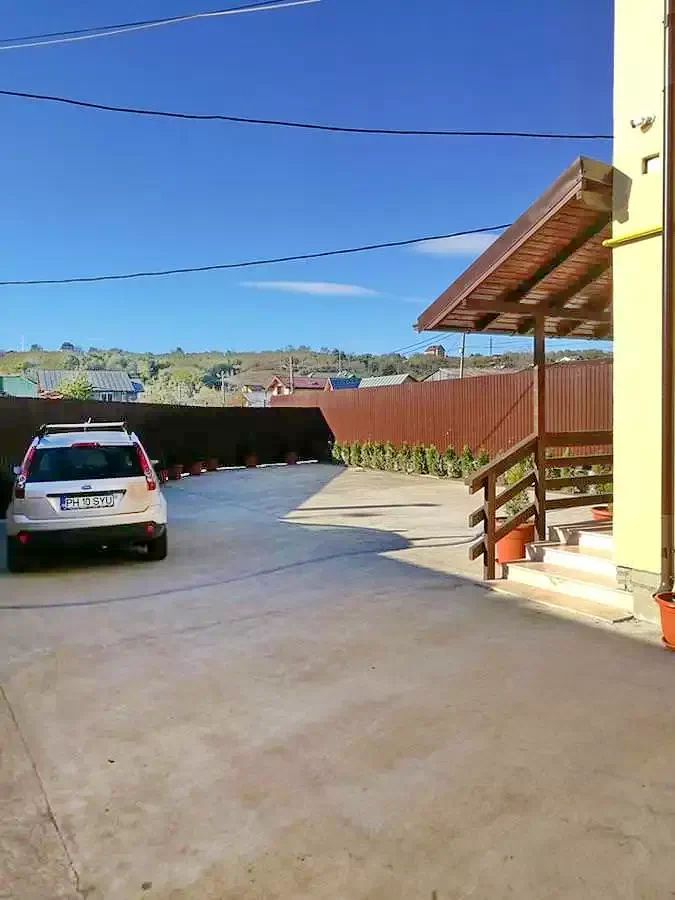 Vălenii de Munte Szállás | Kemping / turistapihenő (K0562-1) A kép szerzői jogvédelem alatt állhat. Javasolt a kapcsolatfelvétel a jog tulajdonossal.