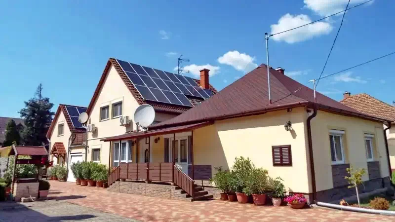  Cazare | Sat de vacanță (K0179-11) Imaginea poate fi supusă drepturilor de autor. Se recomandă contactarea titularului drepturilor.