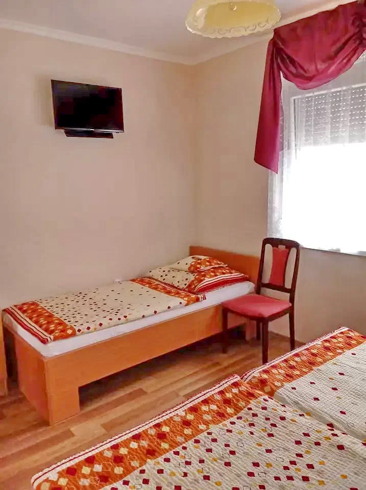  Cazare | Hotel**** (K1069-18) Imaginea poate fi supusă drepturilor de autor. Se recomandă contactarea titularului drepturilor.