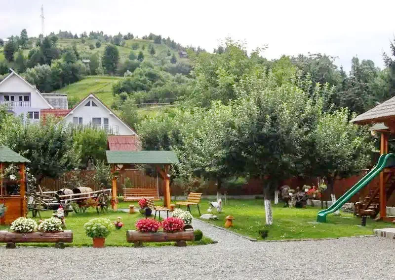 Borșa Cazare | Motel (K1225-11) Imaginea poate fi supusă drepturilor de autor. Se recomandă contactarea titularului drepturilor.