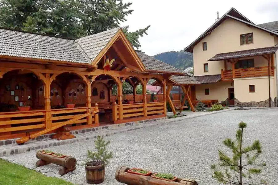 Borșa Cazare | Motel (K1225-22) Imaginea poate fi supusă drepturilor de autor. Se recomandă contactarea titularului drepturilor.