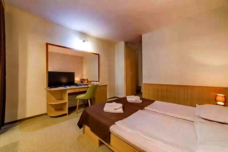 Sovata Cazare | Hotel*** (K0062-38) Imaginea poate fi supusă drepturilor de autor. Se recomandă contactarea titularului drepturilor.