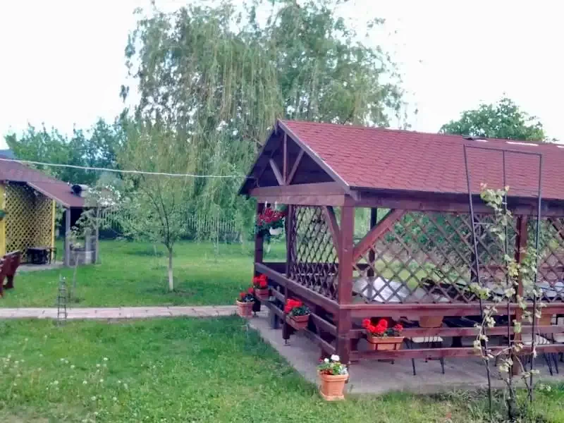 Németvásár Szállás | Kemping / turistapihenő (K0659-6) A kép szerzői jogvédelem alatt állhat. Javasolt a kapcsolatfelvétel a jog tulajdonossal.