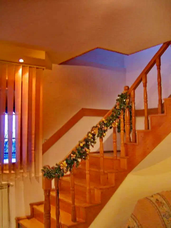 Târgu Neamț Cazare | Camping / Popas turistic (K0659-9) Imaginea poate fi supusă drepturilor de autor. Se recomandă contactarea titularului drepturilor.