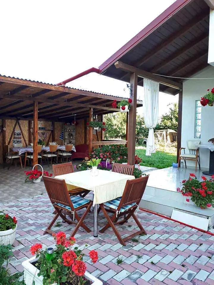 Târgu Neamț Cazare | Camping / Popas turistic (K0659-15) Imaginea poate fi supusă drepturilor de autor. Se recomandă contactarea titularului drepturilor.