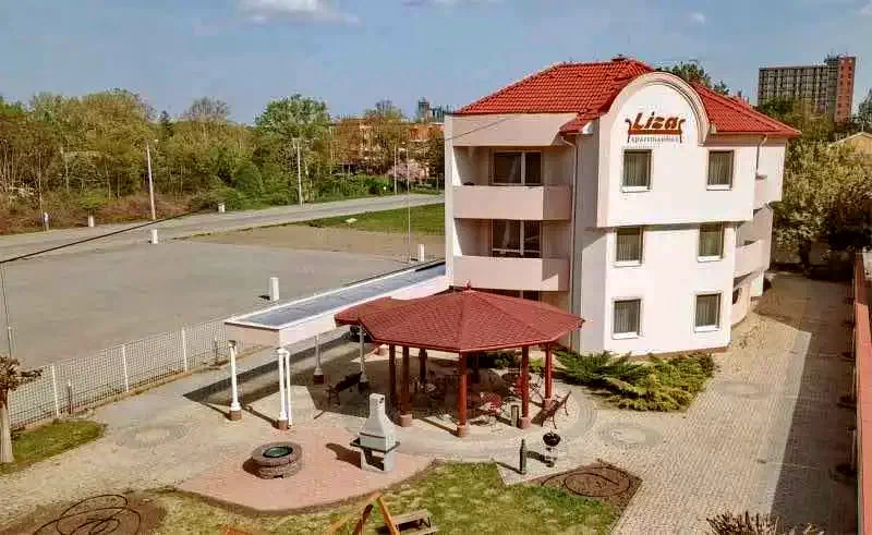 Hajdúszoboszló Cazare | Casă de apartamente (K1046-37) Imaginea poate fi supusă drepturilor de autor. Se recomandă contactarea titularului drepturilor.