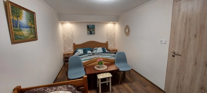 Jula Cazare | Apartament (K0203-12) Imaginea poate fi supusă drepturilor de autor. Se recomandă contactarea titularului drepturilor.