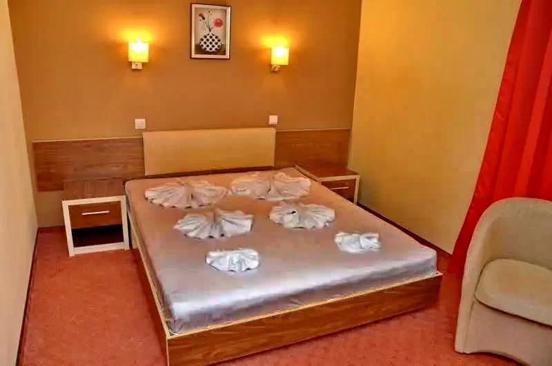 Băile Herculane Cazare | Hotel**** (K0873-9) Imaginea poate fi supusă drepturilor de autor. Se recomandă contactarea titularului drepturilor.