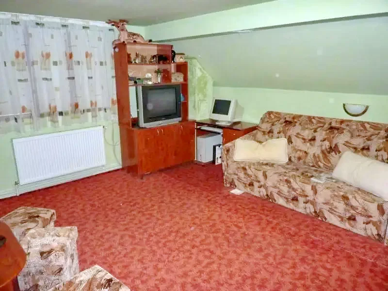 Harghita-Băi Cazare | Sat de vacanță (K0273-11) Imaginea poate fi supusă drepturilor de autor. Se recomandă contactarea titularului drepturilor.