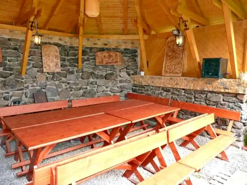 Hargitafürdő Szállás | Üdülőfalu (K0273-26) A kép szerzői jogvédelem alatt állhat. Javasolt a kapcsolatfelvétel a jog tulajdonossal.