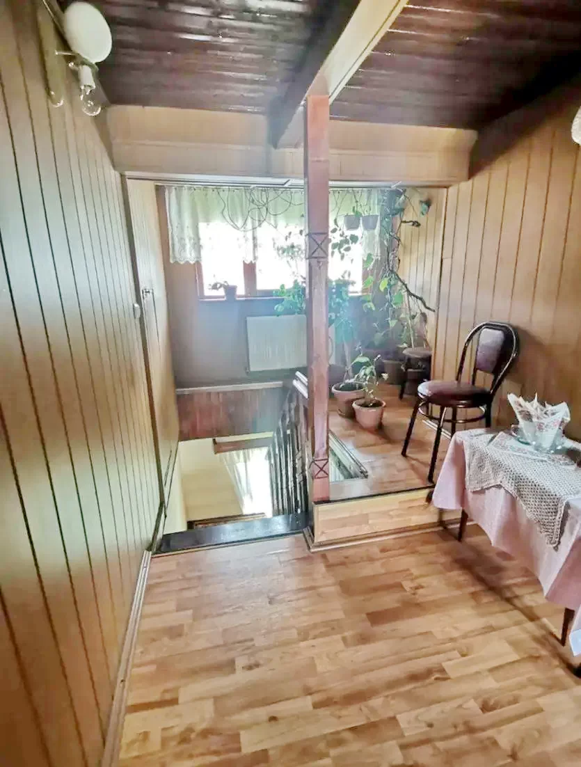 Borșa Cazare | Motel (K0645-15) Imaginea poate fi supusă drepturilor de autor. Se recomandă contactarea titularului drepturilor.