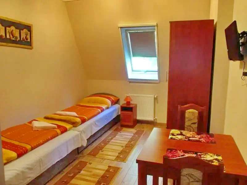 Bogács Szállás | Bungalow (K1054-17) A kép szerzői jogvédelem alatt állhat. Javasolt a kapcsolatfelvétel a jog tulajdonossal.