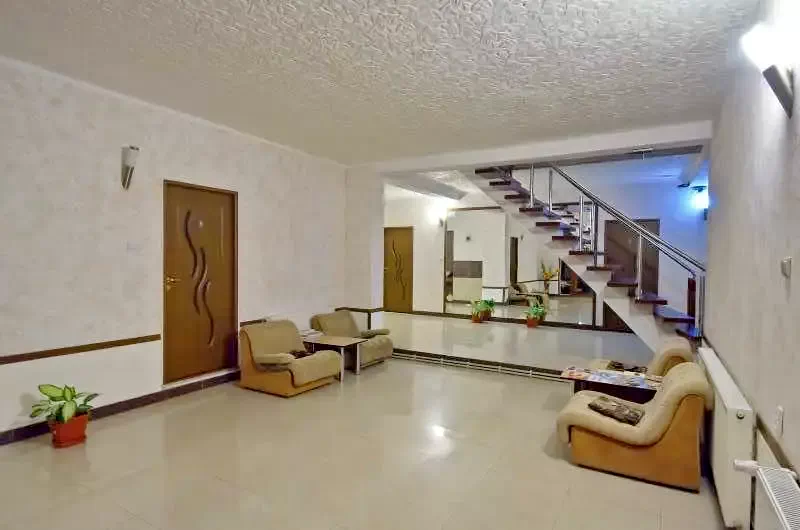 Băile Herculane Cazare | Motel (K0894-10) Imaginea poate fi supusă drepturilor de autor. Se recomandă contactarea titularului drepturilor.