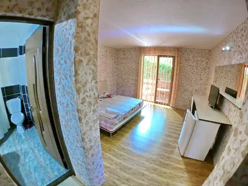 Băile Herculane Cazare | Motel (K0894-32) Imaginea poate fi supusă drepturilor de autor. Se recomandă contactarea titularului drepturilor.