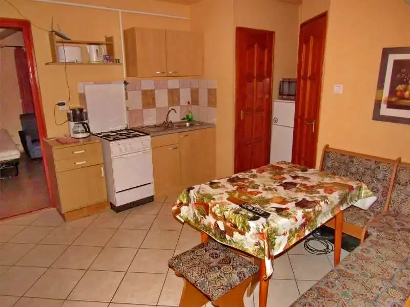 Szállás Hajdúszoboszló / Bánomkert 78 Apartman. A kép szerzői jogvédelem alatt állhat. Javasolt a kapcsolatfelvétel a jog tulajdonossal.